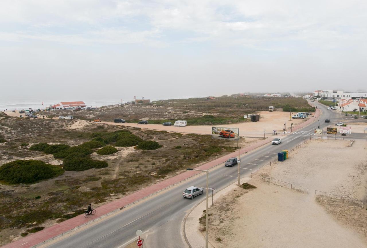 Maresia - Beachfront Peniche Apartment Ngoại thất bức ảnh